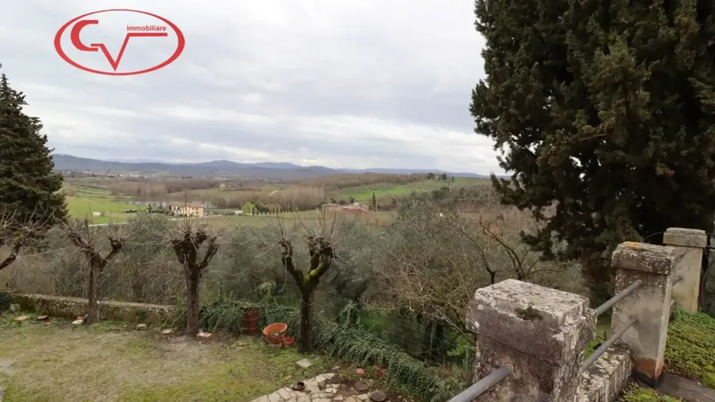 Jardin - Historic Villa with Olive Grove in Montevarchi