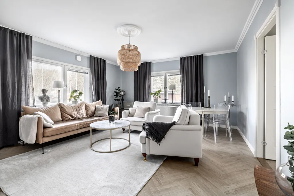 Séjour - Bright 3rd Floor Apartment with Garden Access in Östermalm