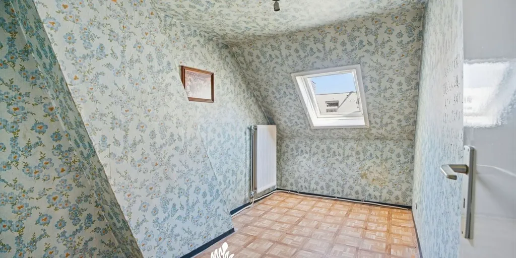 Esik - Two Semi-Detached Houses with Garden in Ingelmunster