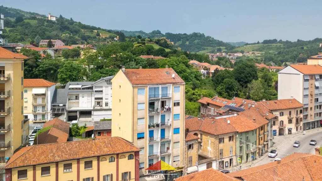 Välivaade - Rustic Apartment with Panoramic View in Verzuolo
