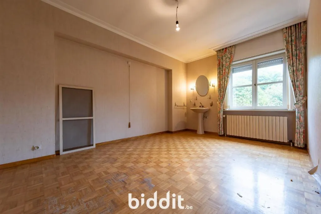 Bedrooms - Residential House with Attic in Quiet Area