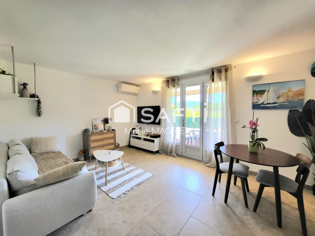 Séjour - Appartement avec Terrasse à La Croix-Valmer