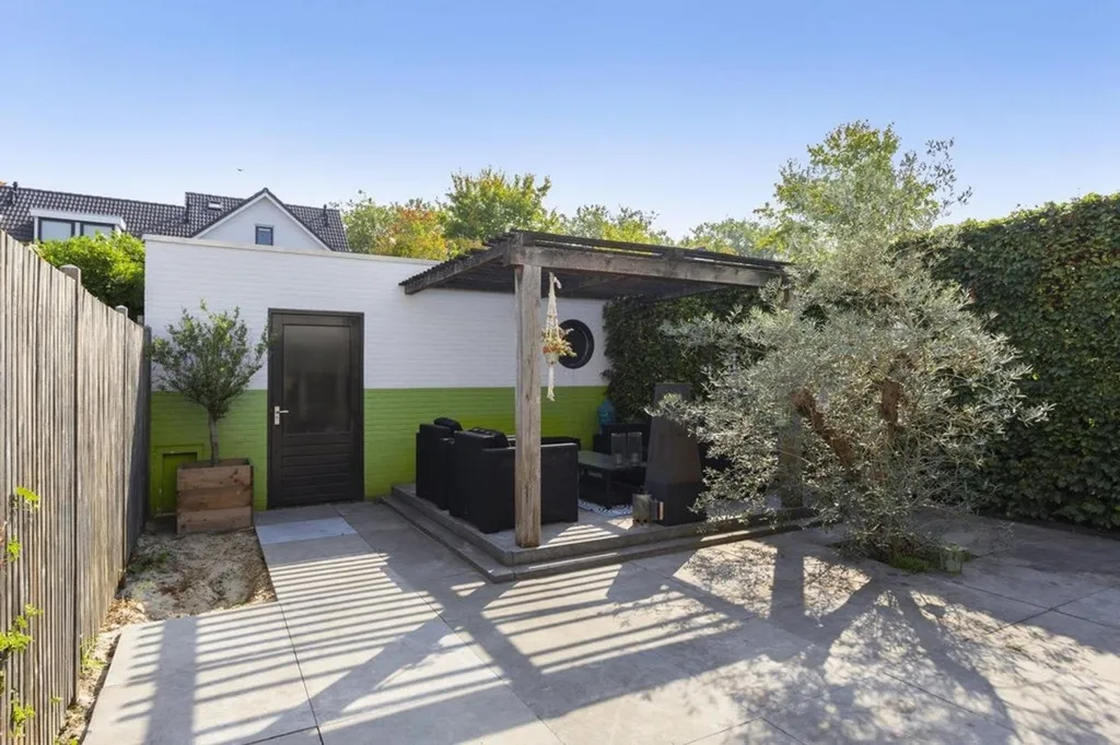 Giardino - Corner House with Jacuzzi in Eindhoven