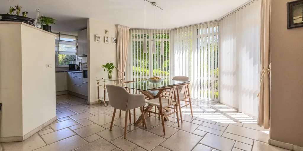 Sala da pranzo - Detached House with Garden in Lanaken