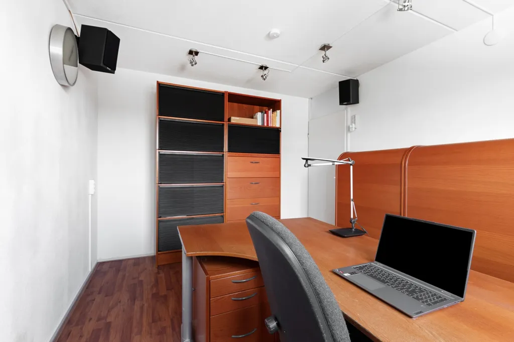 Bureau - Corner House with Garden in Westervoort