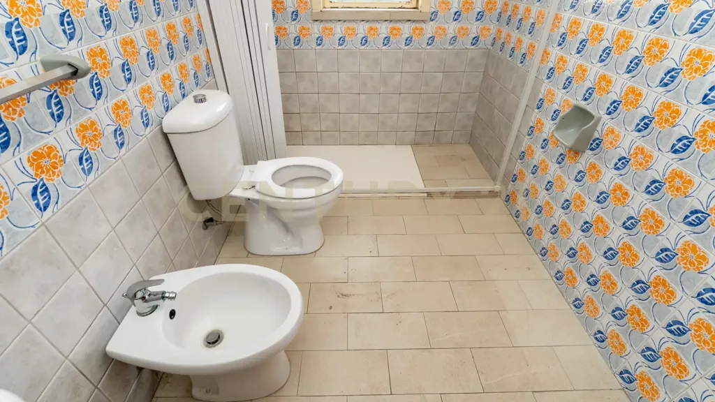 6-room apartment in IT