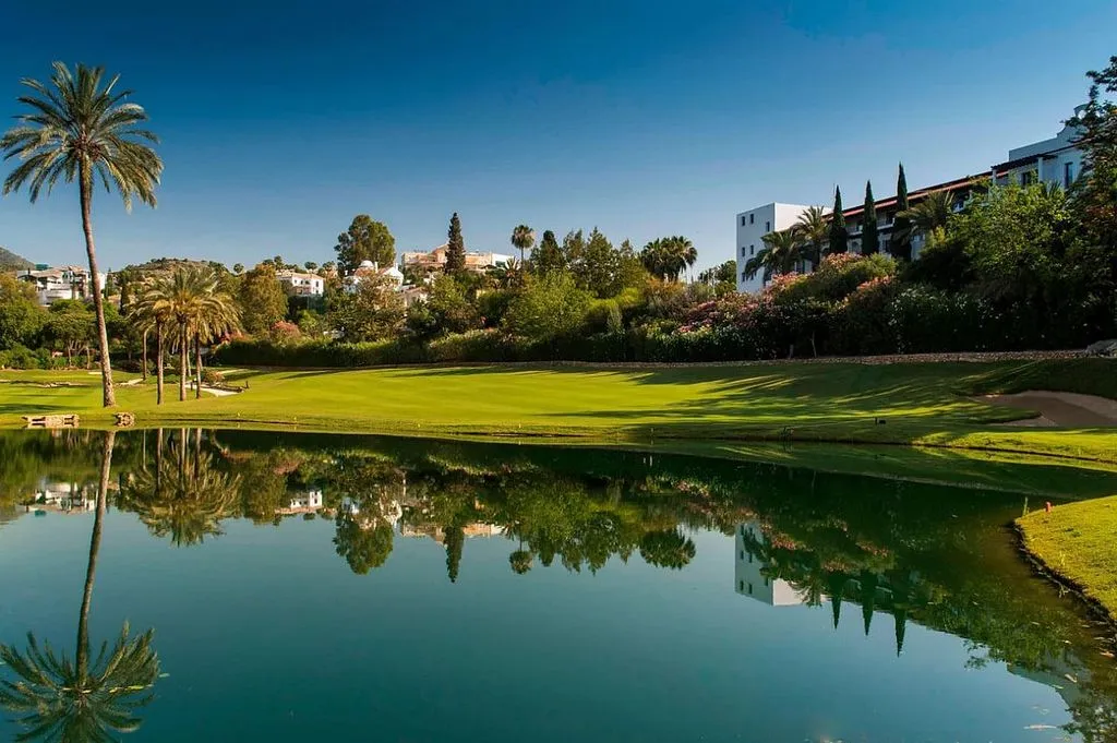 Giardino - Reformed Apartment with Pool in La Quinta, Marbella
