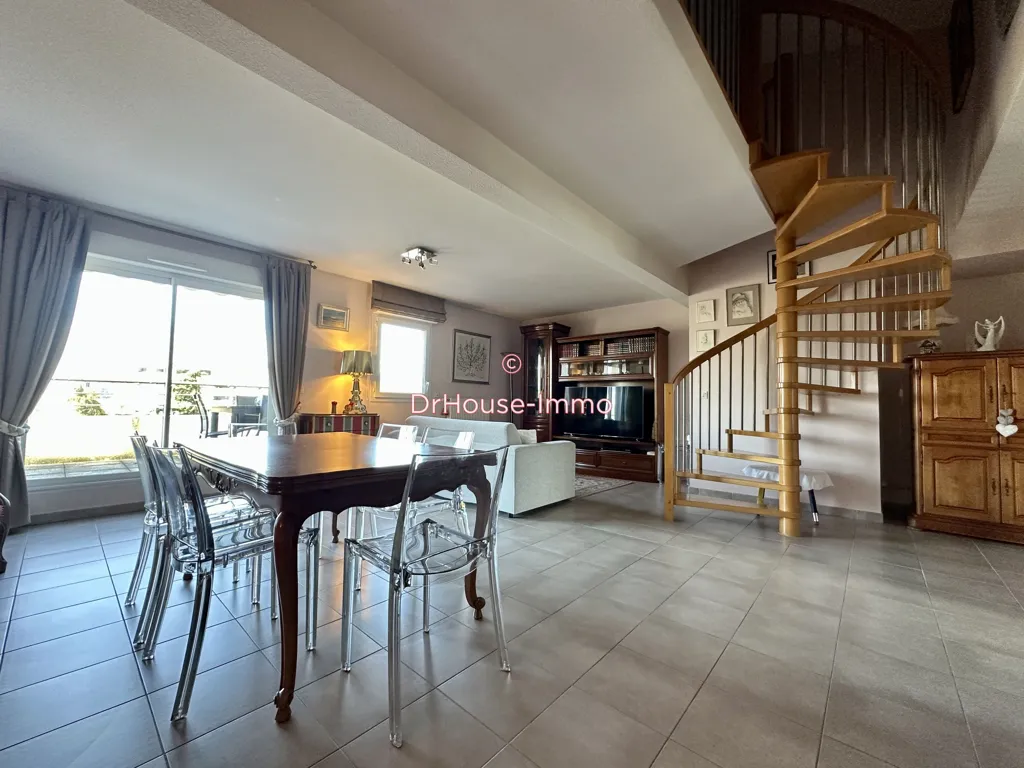 Dining Room - Modern Duplex Apartment with Terraces in Valence