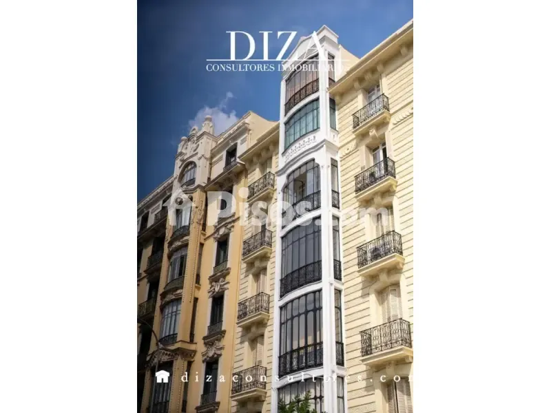 Esterno - Penthouse with Balconies in Jerónimos, Madrid