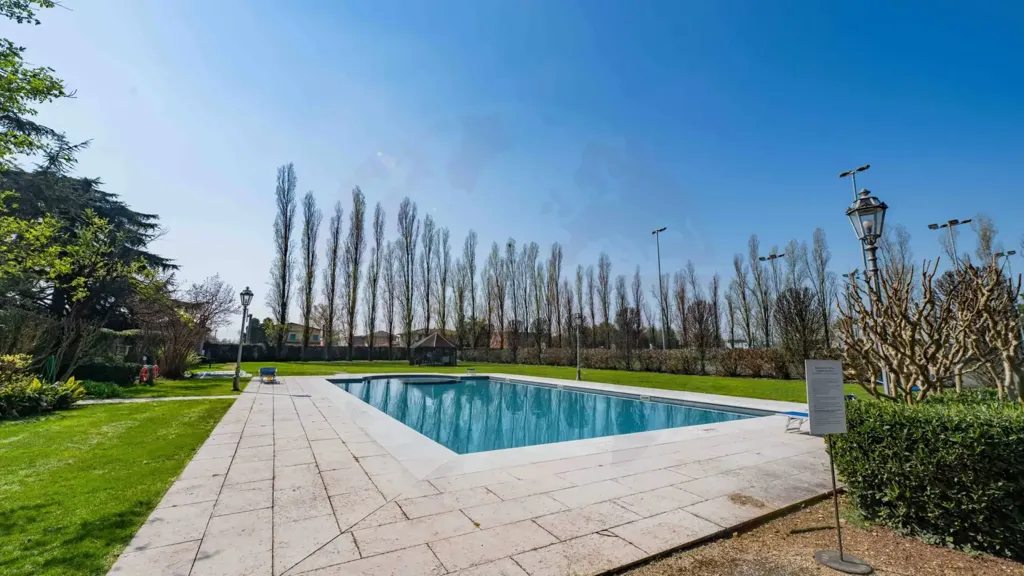 Bassein - Duplex in Exclusive Residence, Castegnato