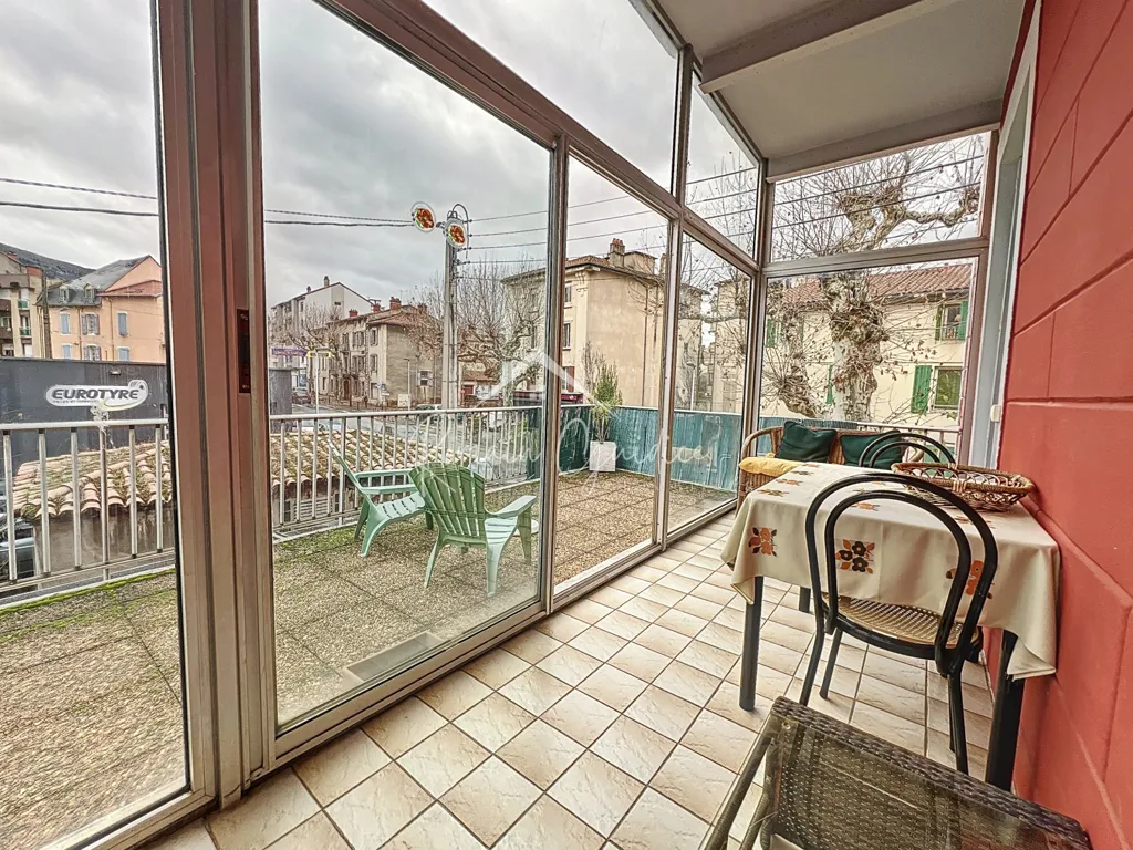 Rõdu - Furnished Apartment with Large Terrace in Millau