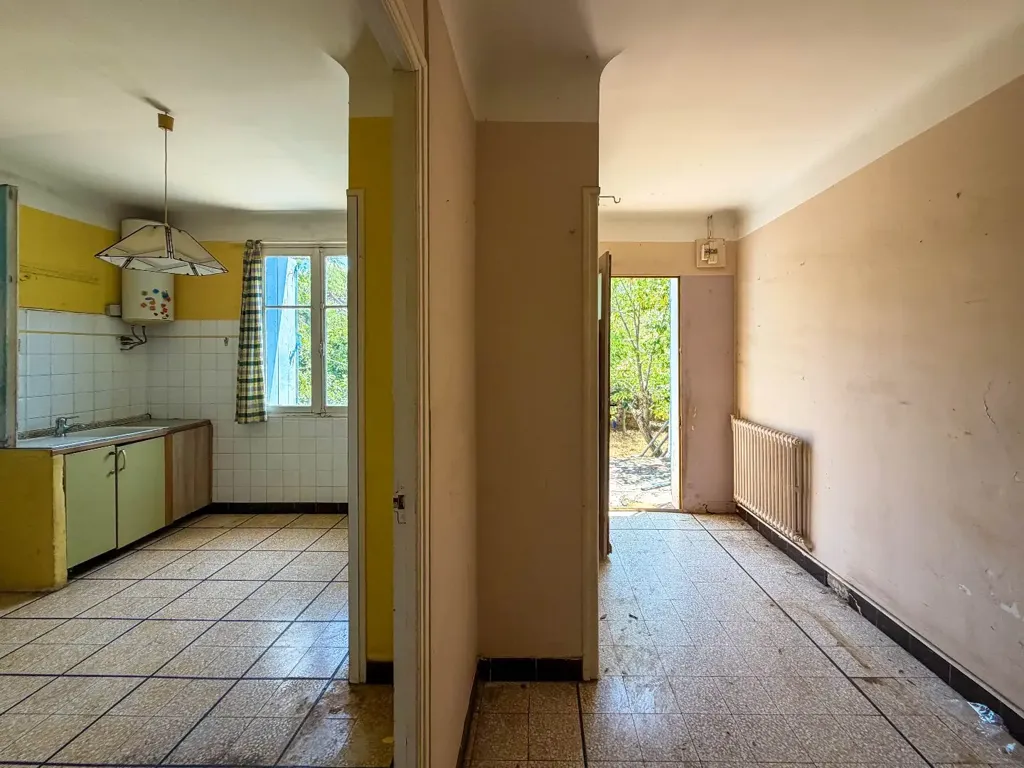 Cuisine - Maison à Rénover avec Vue Mer à Saint-Clair Sud