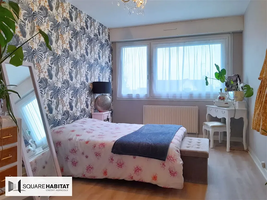Magamistoad - Bright 3-Bed Apartment with Balcony in Vannes Centre