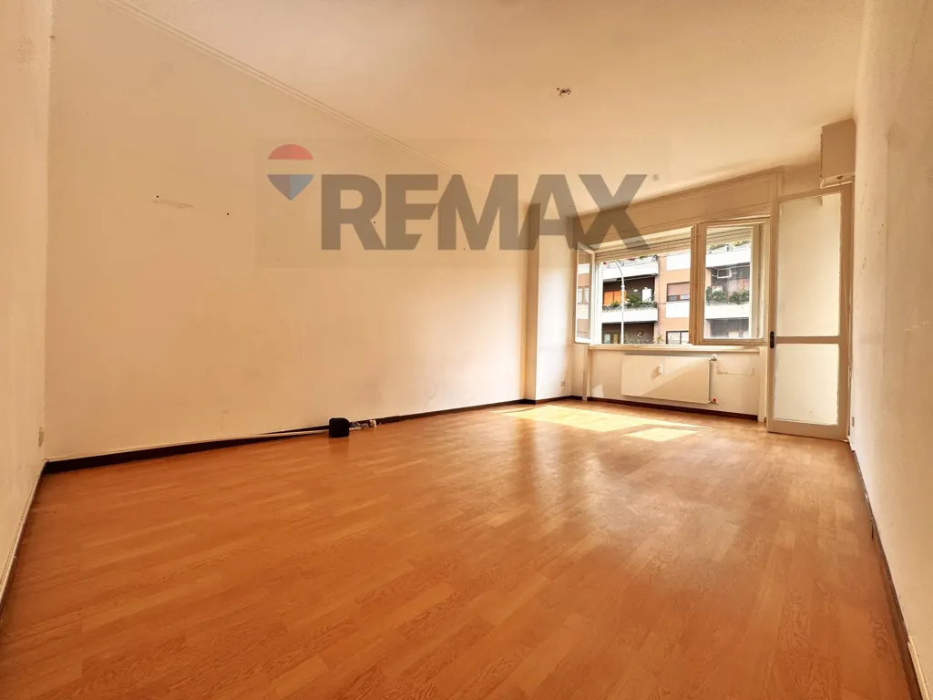 Soggiorno - Spacious Apartment with Parking in Ostia Ponente