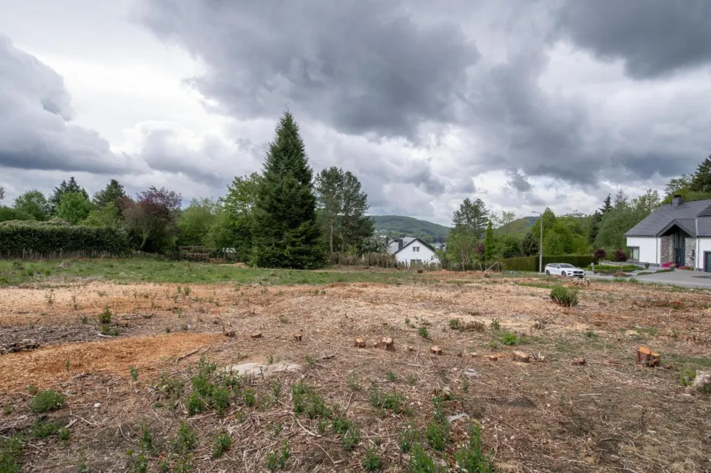 Aed - Buildable Plot with Optimal Layout in Priesmont