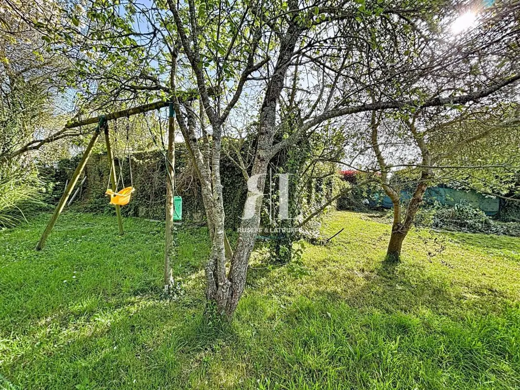 Aed - Two-Unit House with Garden in Caudan Centre