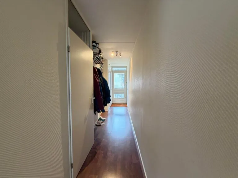 Hallway - Apartment with Balcony in Leeuwarden Centre