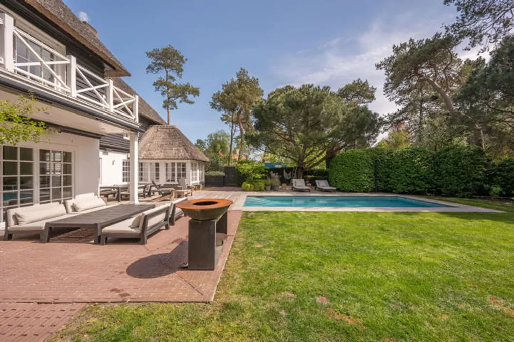 Pool - Villa with Pool in Knokke The Zoute