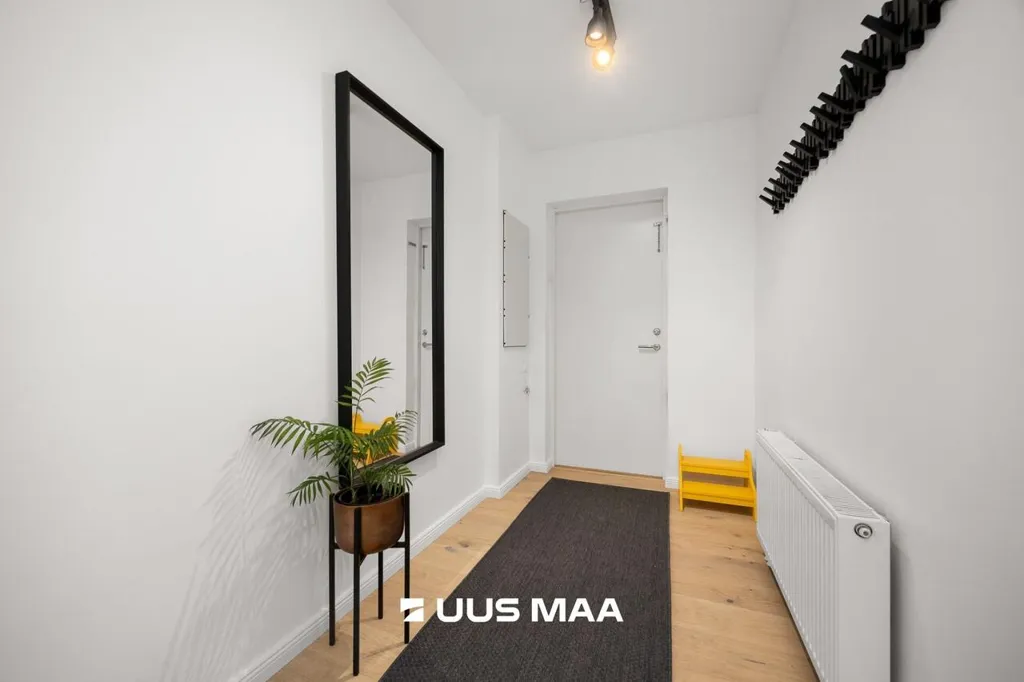 Esik - Flat with Recent Renovation in Tallinn