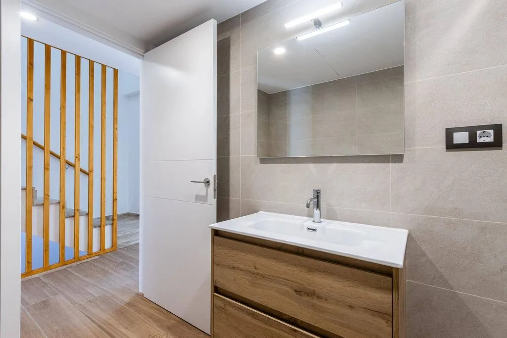 Vannitoad - New Detached House with Terrace in Viladecavalls