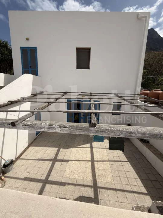 Terrass - Complex with Sea View in Ginostra, Stromboli
