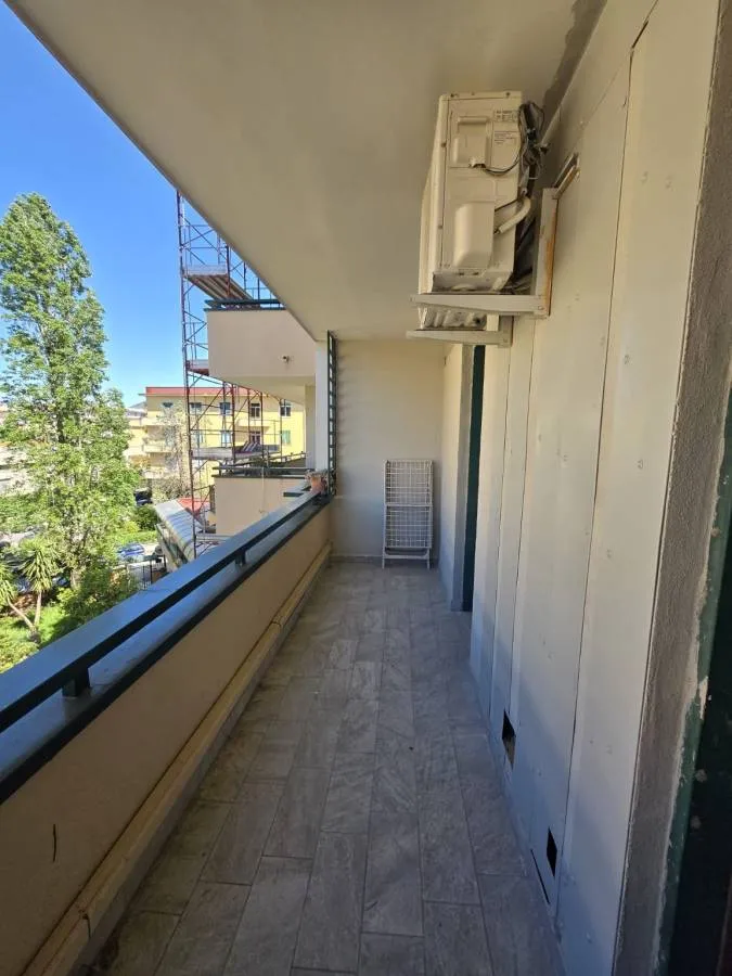 Balcon - Rearranged 2-Bedroom Apartment in Caserta