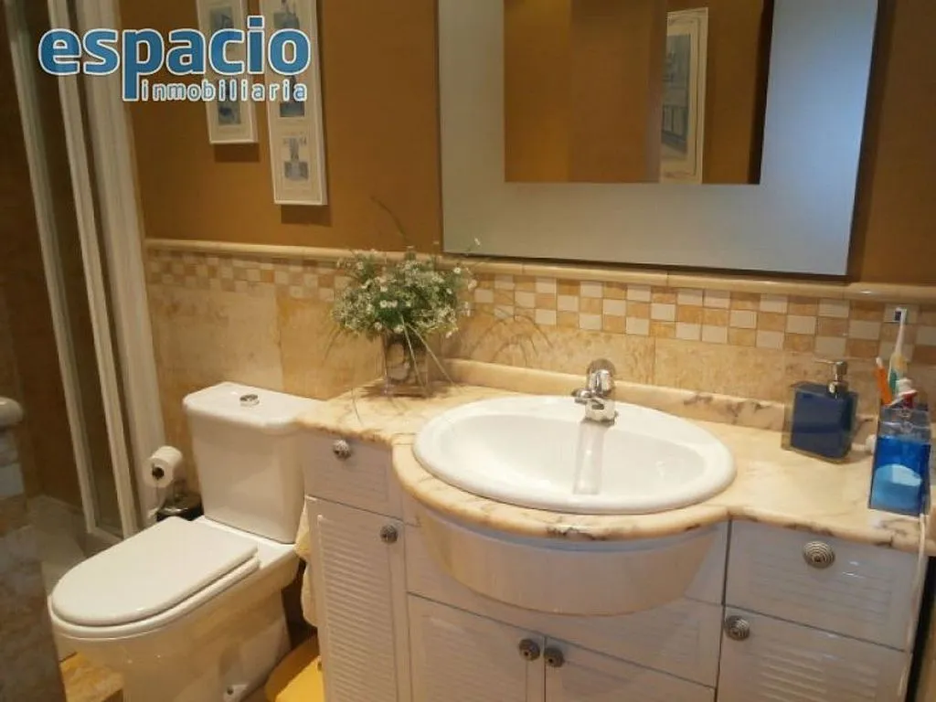 Salles de bain - Apartment with South-West View in Ponferrada