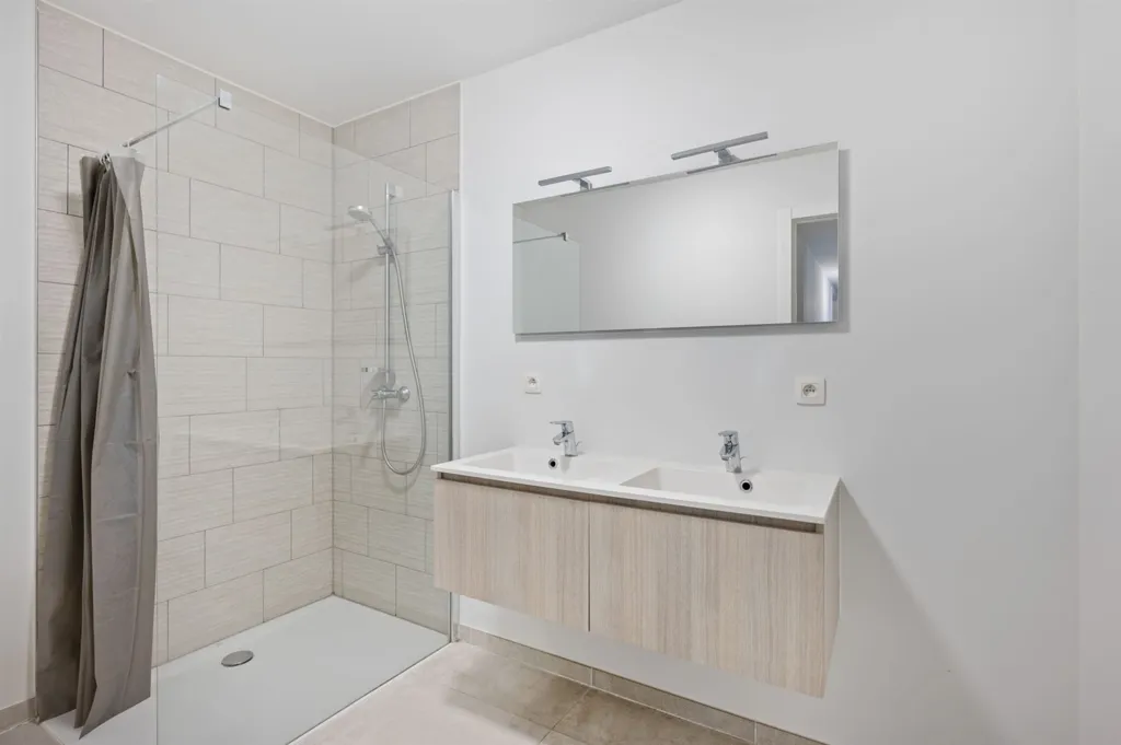 Bathrooms - Energy-Efficient Apartment with Terrace in Sint-Niklaas
