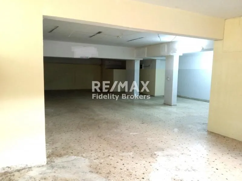 Garage - Corner Commercial Space with Garden in Marousi