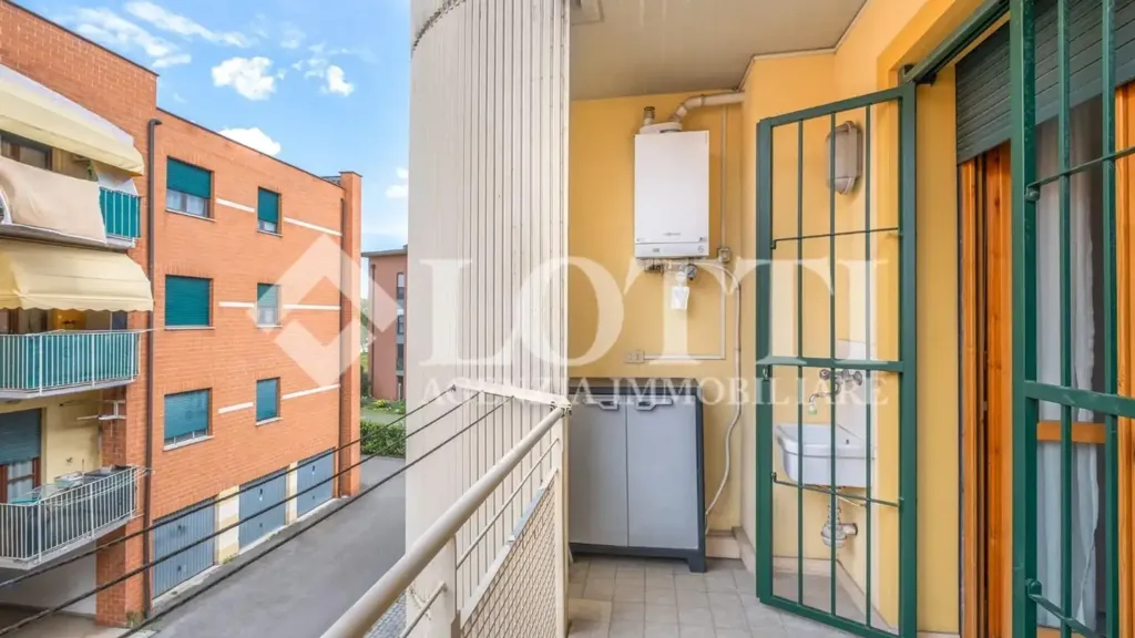 Rõdu - Triplex with Terrace in Pontedera