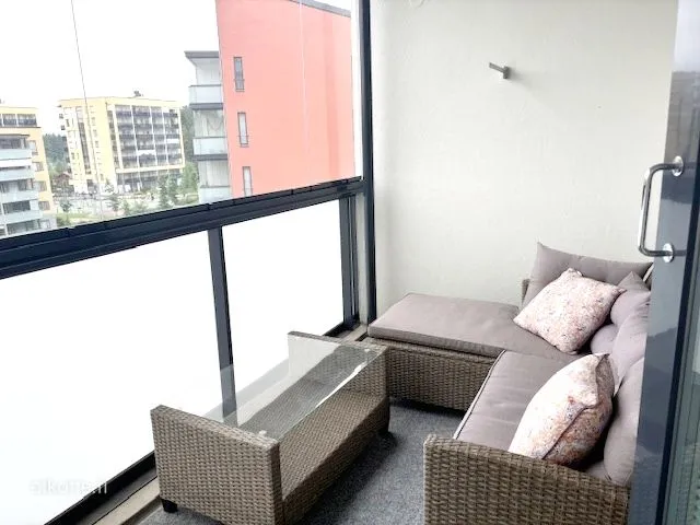 Balcone - Modern City Flat with Large Balcony in Tampere