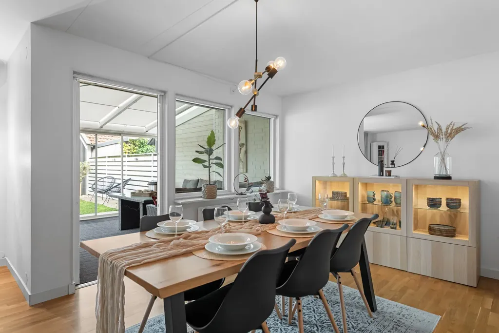 Söögituba - Modern Terraced House with Jacuzzi in Skåne