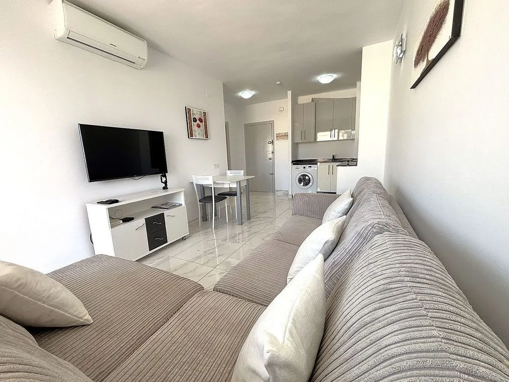 Séjour - 1-Bed Flat with Pool in Chaparil, Nerja