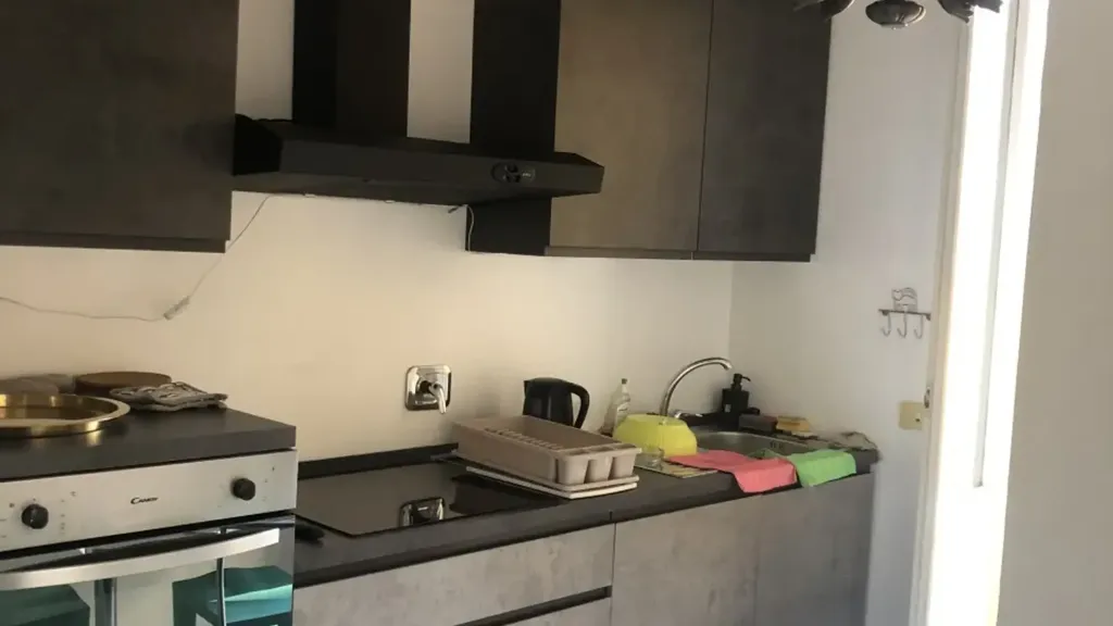 Cucina - Trilocale with Balcony in Florence