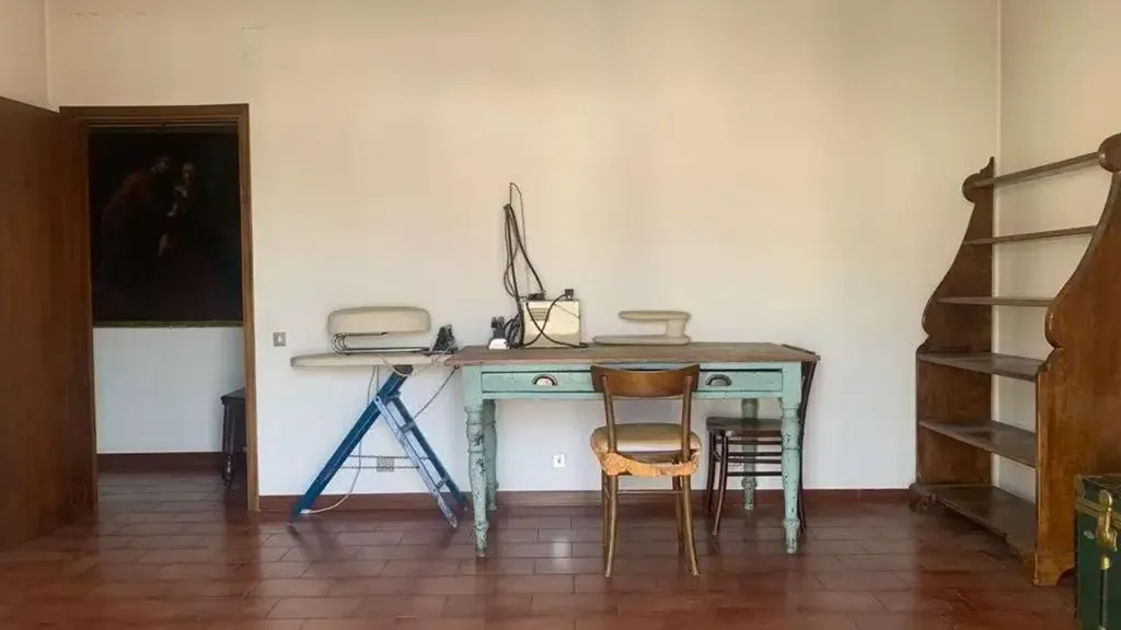 Bureau - Bifamiliare House with Shared Entry in Città di Castello