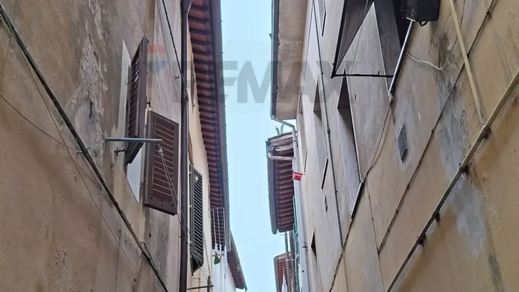 Aed - Terraced House with Veranda in Figline e Incisa Valdarno