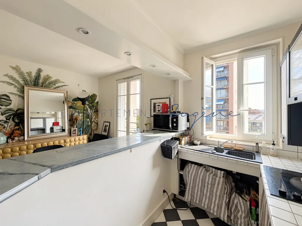 Kitchen - Duplex with River View in Boulogne-Billancourt