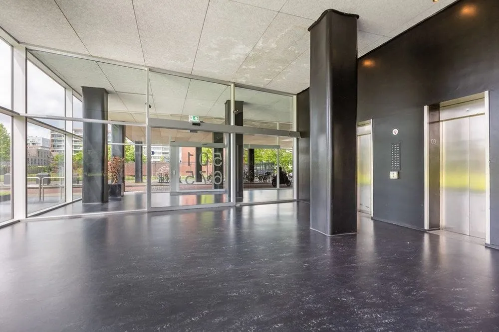 Entrée - Penthouse with View in Amsterdam West