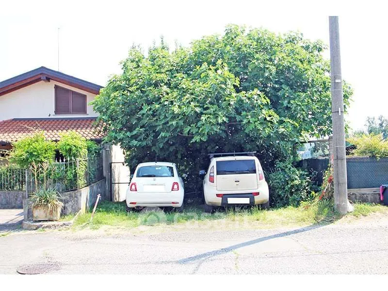 Exterior - Rustic Triplex with Garden in Castiglione Olona