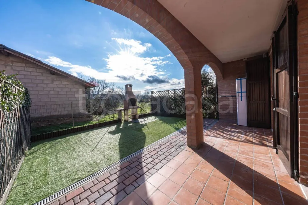 Terrasse - Energy-Efficient Semi-Detached Villa in Vigarano Mainarda