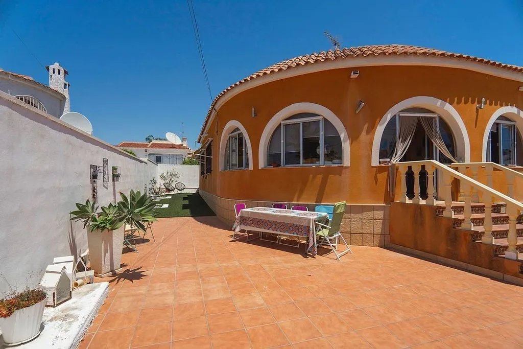 Terrazza - Chalet with Pool in Ciudad Quesada