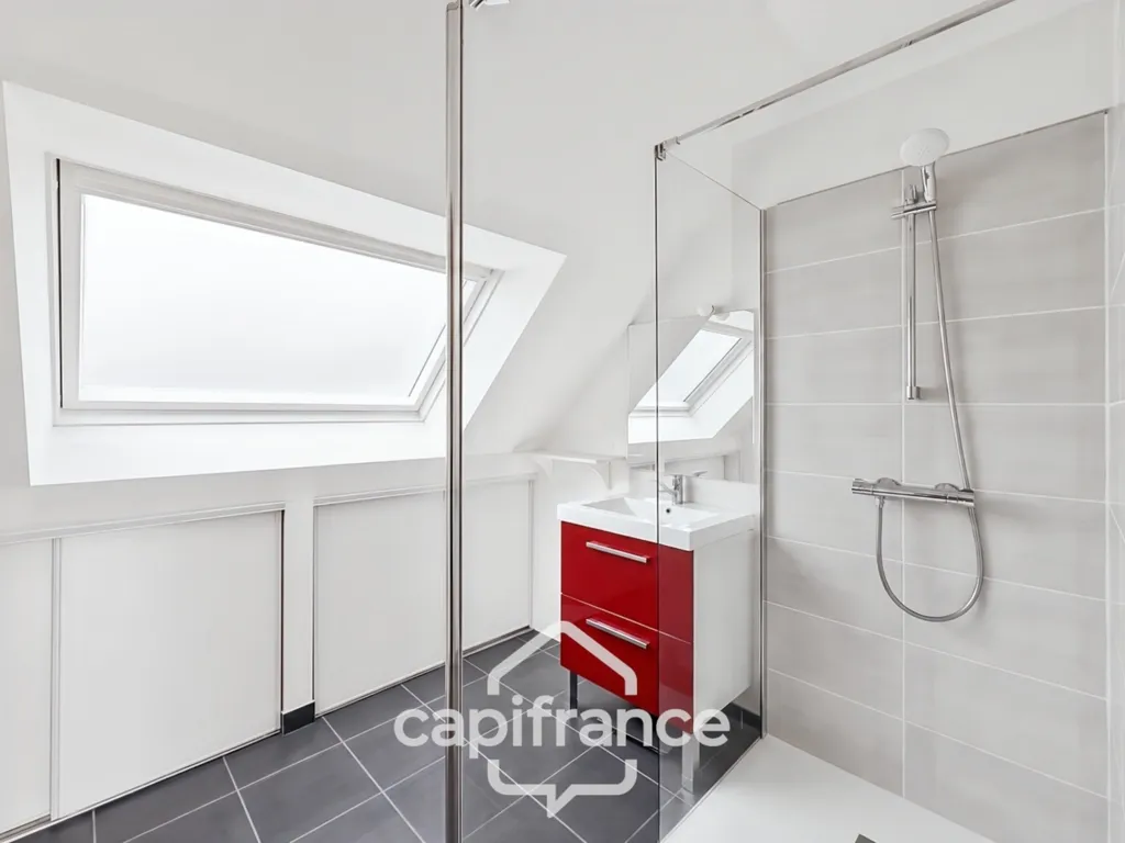Bagni - Architectural House with Studio in Pontivy