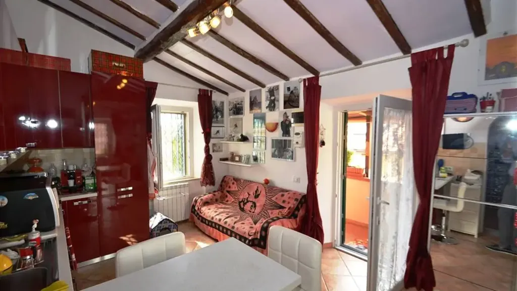Köök - Rustic Apartment with Private Yard in Rosignano Marittimo