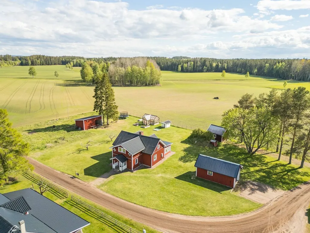 Maison 6 pièces à Tibro kommun