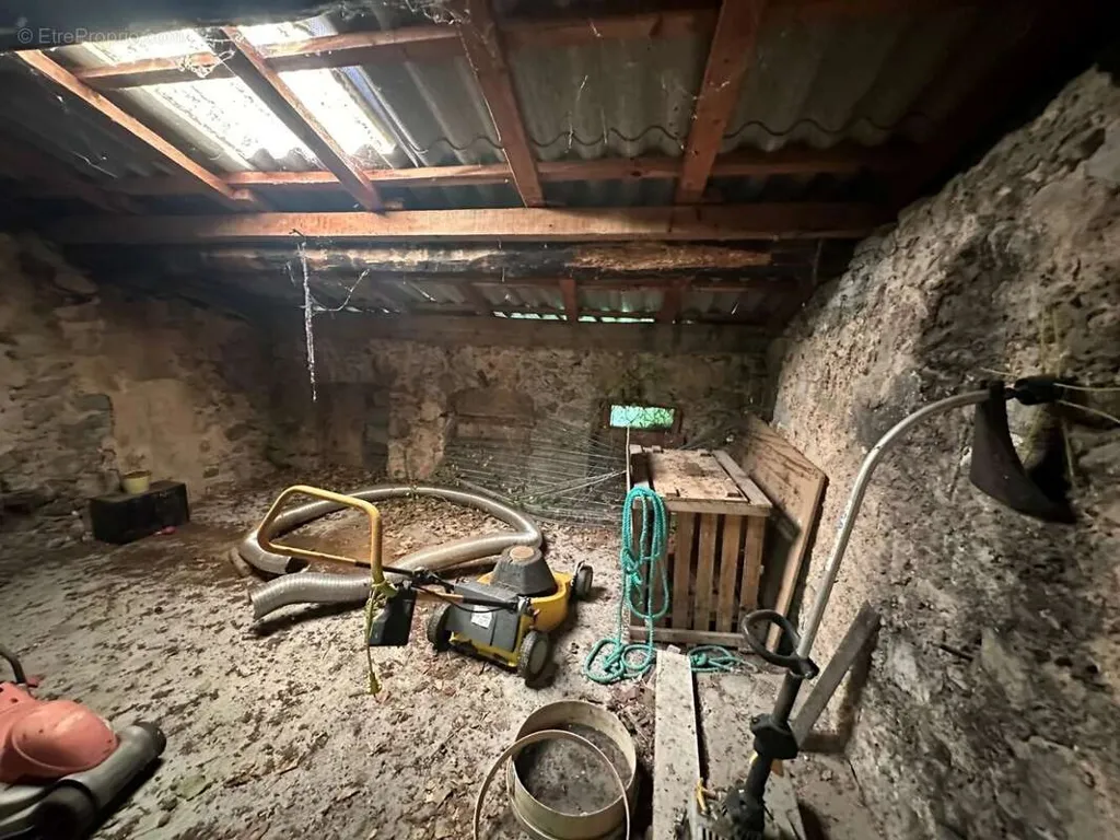Pièces - Maison au Calme avec Piscine près de Valberg