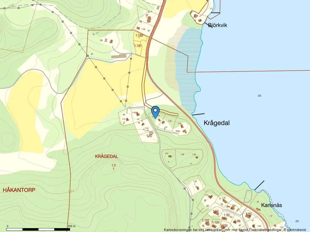Lakefront Plot with Cottage in Krågedal