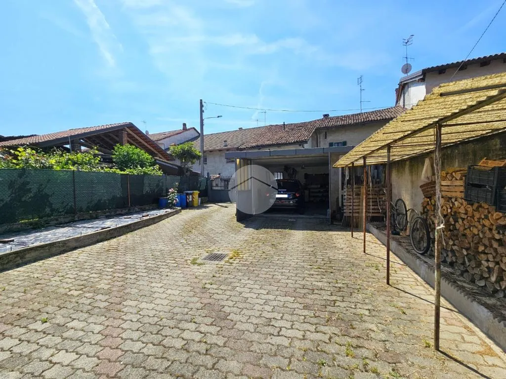 Extérieur - Restored Villa with Private Garden in Torrazza Piemonte