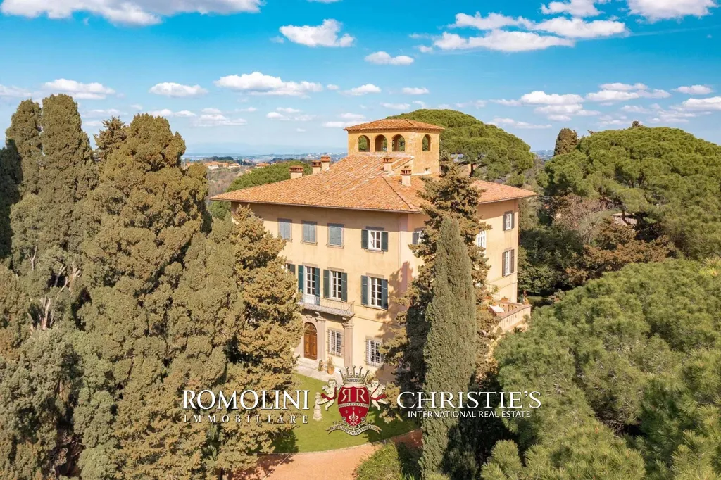 Õhuvaade - 18th-Century Villa with Panoramic Views near Pisa