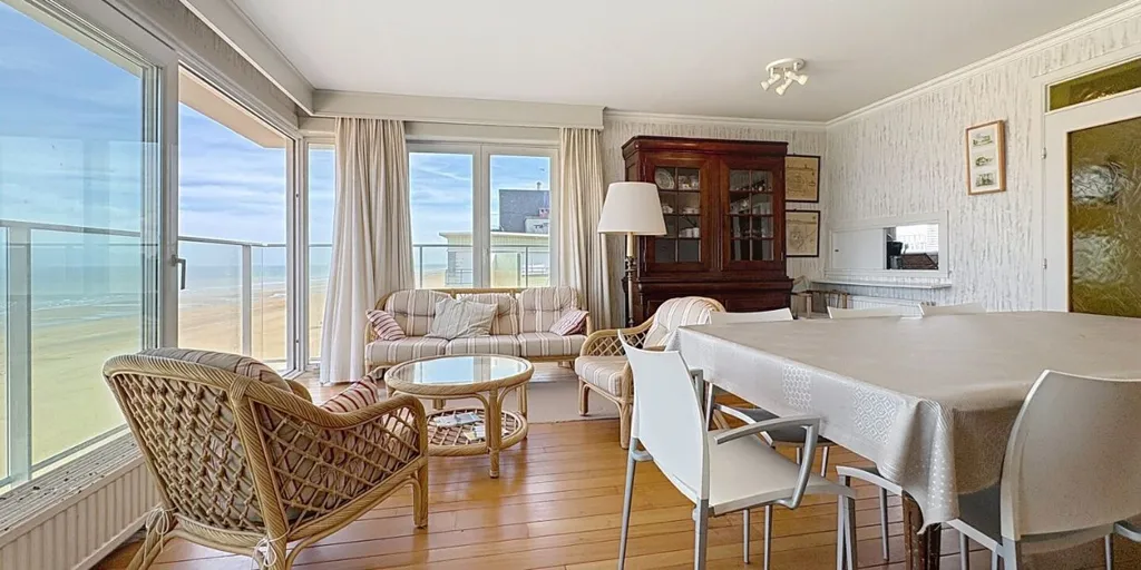 Söögituba - Corner Apartment with Sea View in Koksijde