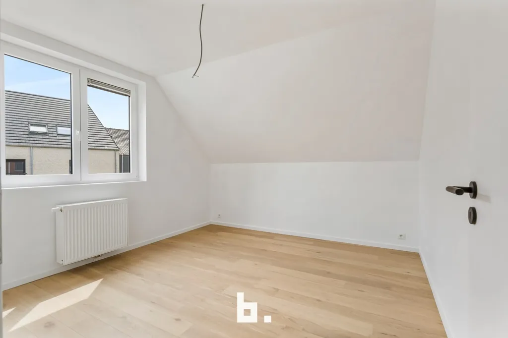 Rooms - Modern House with Solar Panels in Hooglede